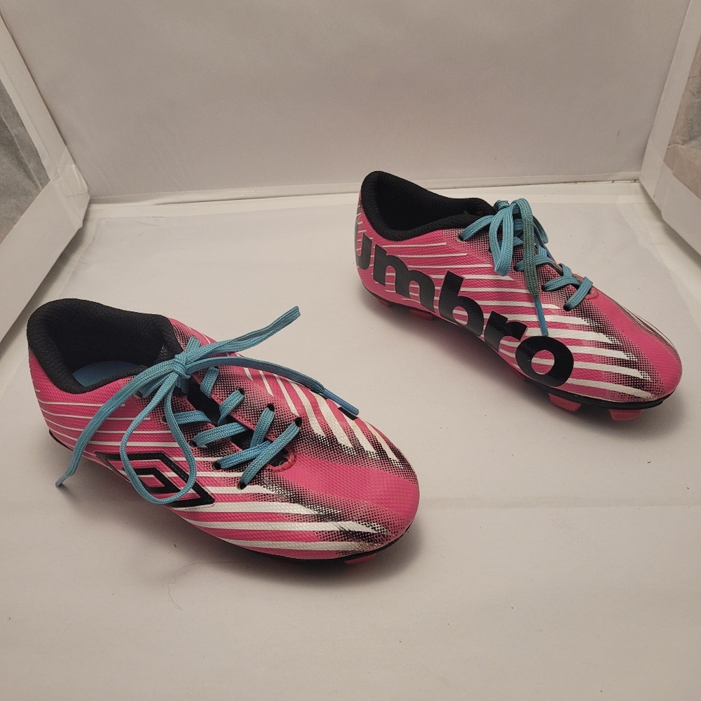 Umbro Cleats